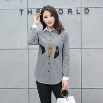 2019 New plus velvet long sleeve stripes long loose autumn base shirt Korean womens shirt warm
