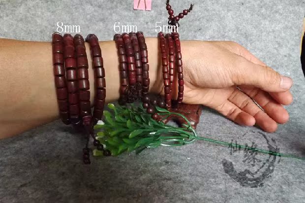 Giải phóng mặt bằng không mặc cả vòng tay gỗ hồng mộc đỏ nam và nữ 108 thùng hạt hạt trang sức retro cầu nguyện hạt vòng tay vòng đá thạch anh