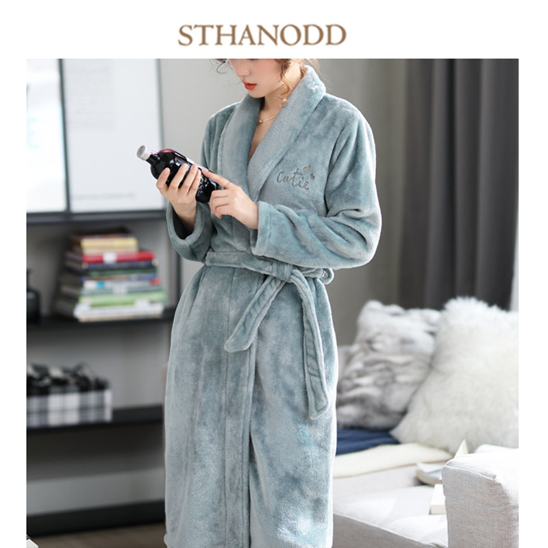 Women's big autumn and winter long flannel with velvet warm sweet and lovely Korean bathrobe morning gown