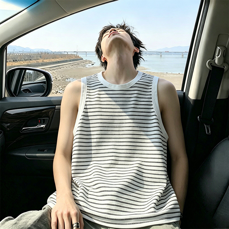 American-Style High Street Striped Vest for Men, Summer Thin Breathable Sleeveless T-Shirt, Relaxed Fit Sports Running Tank Top American-Style High Street Striped Vest for Men, Summer Thin Breathable Sleeveless T-Shirt, Relaxed Fit Sports Running Tank Top