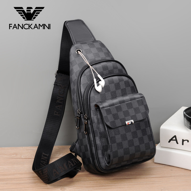 Kerry Yamaney chest bag men's leisure men's single shoulder diagonal satchel bungalow leather genuine leather genuine leather bag hanging bag damp