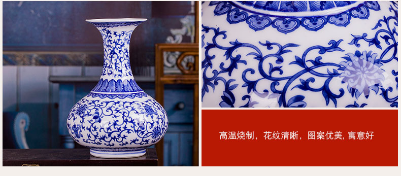 Jingdezhen blue and white ceramic vase furnishing articles restoring ancient ways is the sitting room adornment creative flower arranging flowers, rich ancient frame decoration