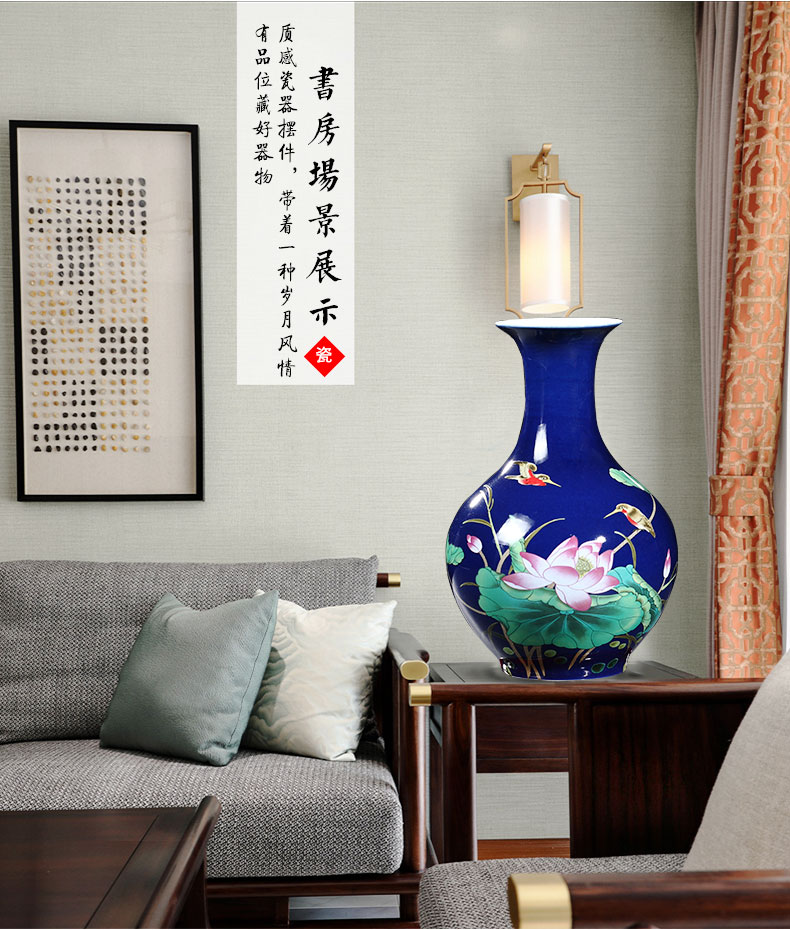 Porcelain of jingdezhen ceramics peacock enamel vase Chinese rich ancient frame wine sitting room adornment handicraft furnishing articles