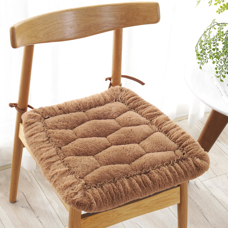 Custom winter thickened non-slip warm plush chair cushion office student cushion dining table chair cushion washable