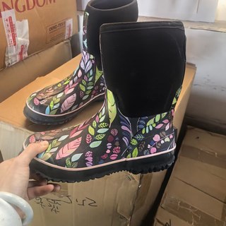 Warm autumn and winter women's mid-high neoprene rain boots