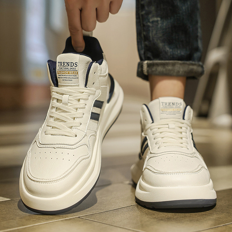 High-Top Men's Shoes for Autumn and Winter 2025, New Style with a High-End Feel, Versatile for Sports and Leisure, Thick-Soled Height-Increasing White Sneakers, Trendy Shoes