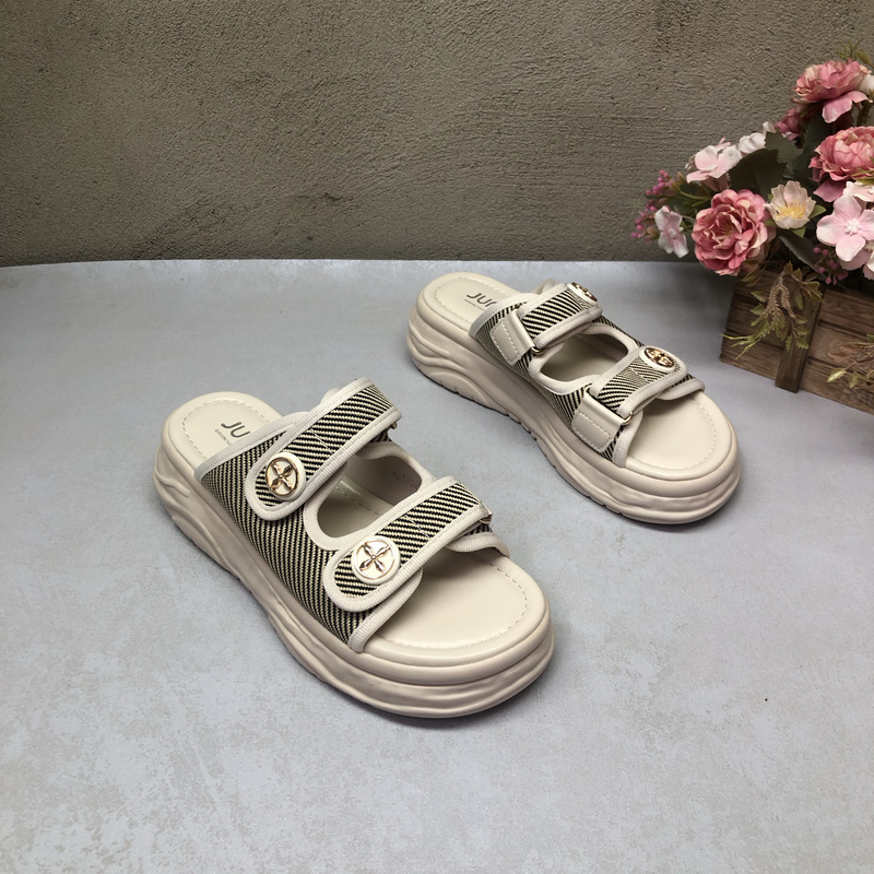 Summer 3102 Velcro Fashion Versatile Sandals Comfortable Soft Sole New Style Outdoor Non-Slip Casual Sandals