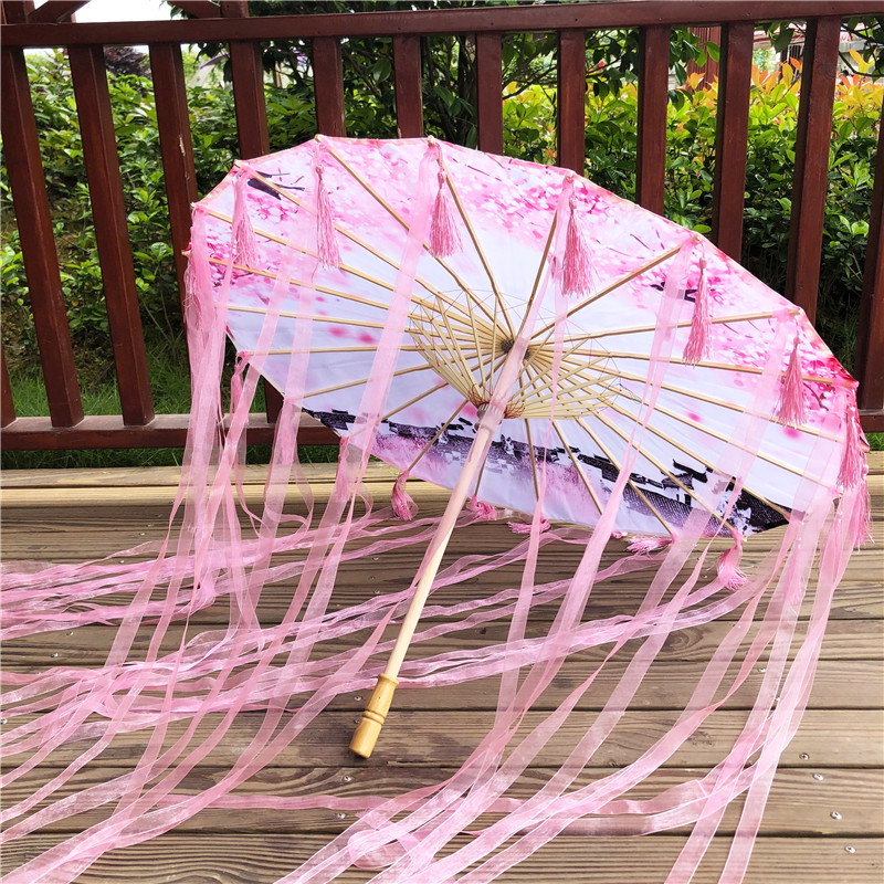 Pink streamer tassel umbrella Red ancient umbrella White Hanfu accessories umbrella Ancient costume photo props Silk umbrella