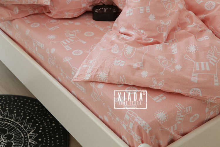 Một mảnh bông vải lanh nhỏ gọn tấm bông phim hoạt hình sinh con duy nhất đôi giường 1.5m1.8m2.0 mét - Khăn trải giường ga phủ giường