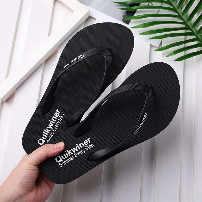 Flip-flops female 2022 new summer ladies sandals and slippers personality Korean version casual indoor beach shoes fashionable outer wear