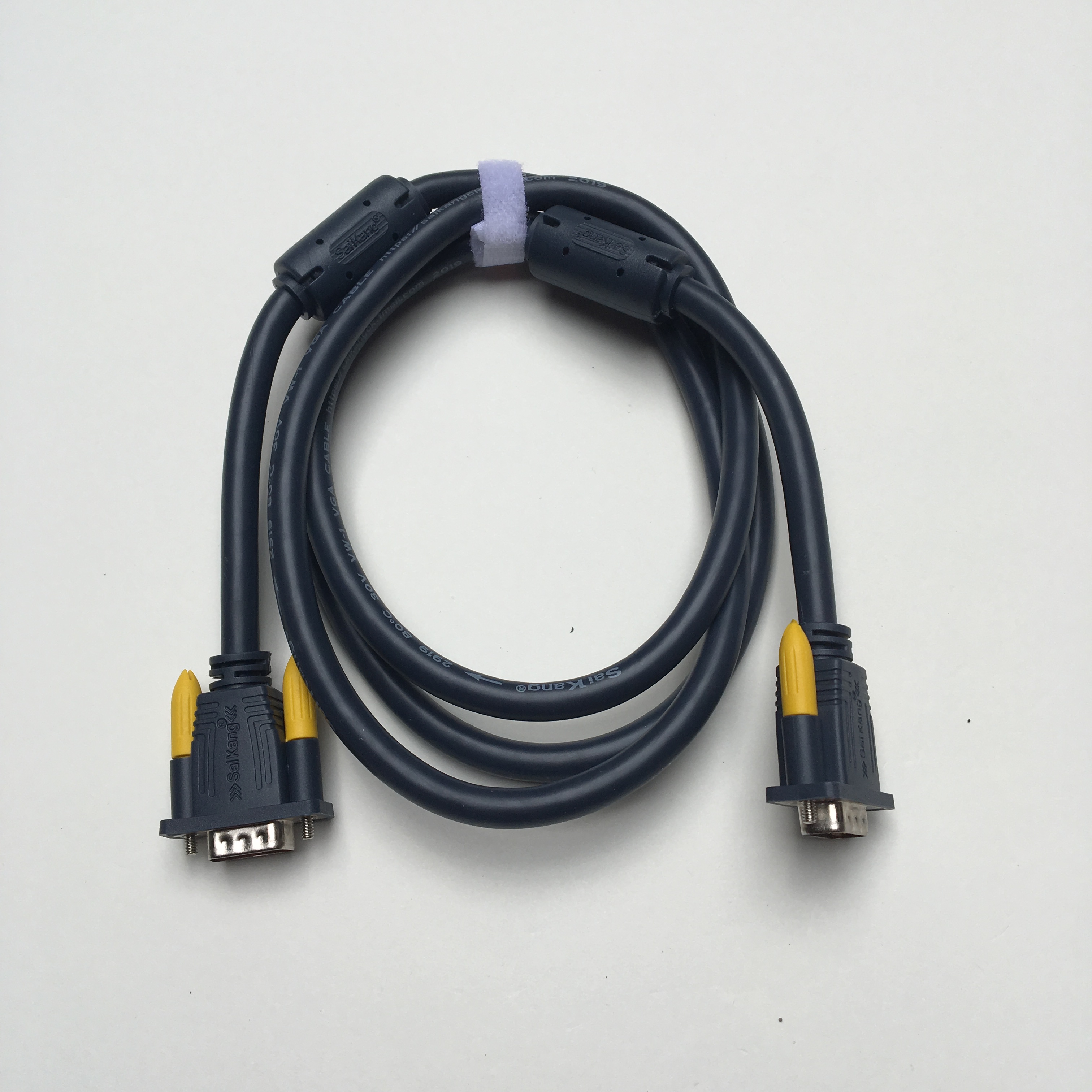 Maya PI2370D PC LCD screen computer host connection wire VGA line DVI line