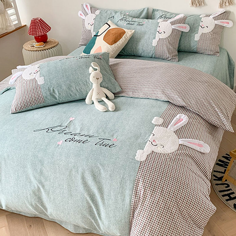Four - piece set of cotton pure cotton thickness 100 beds are set in autumn and winter three suites of bedding supplies 4