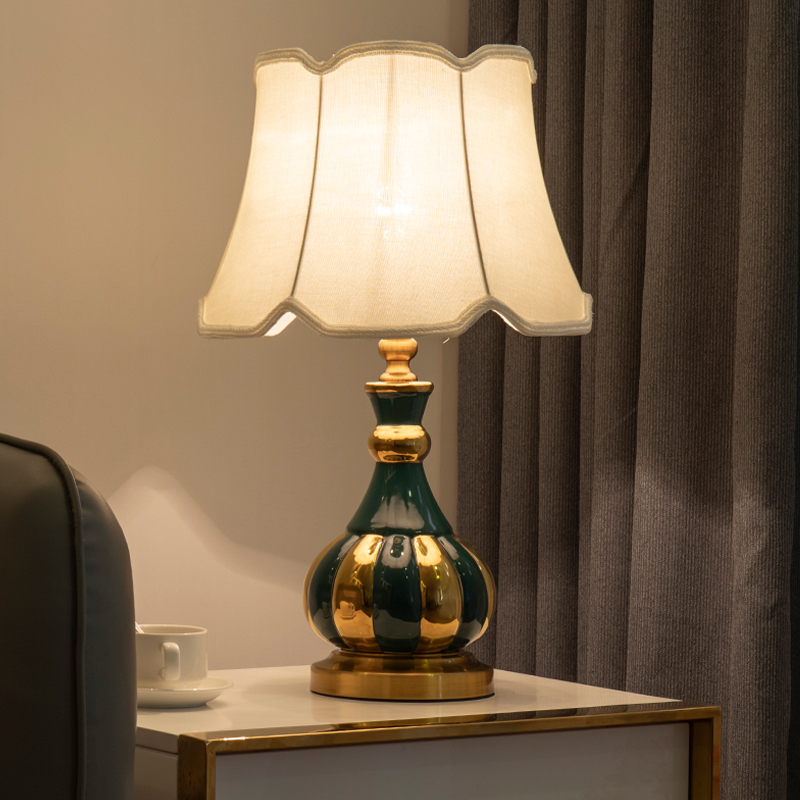 American Wedding Room Bedroom Table Light Brief Modern Creative Nordic Ins Home Plug-in Light Lavish Cozy Room Headboard