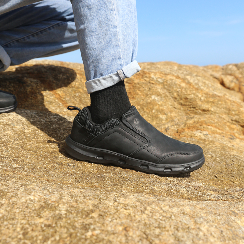 Huantu casual shoes men's lightweight non-slip outdoor hiking shoes leather breathable one-foot set travel mountaineering wear-resistant shoes