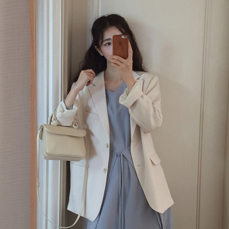 2022 spring new Korean version popular white small suit jacket female Inron wind small sub 100 lap suit jacket