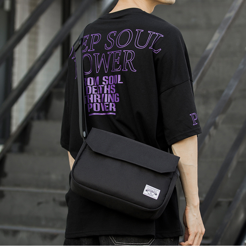 Single shoulder slanted satchel men's fashion trends day series Postbag ins 100 hitch satchel casual canvas small scapegoat