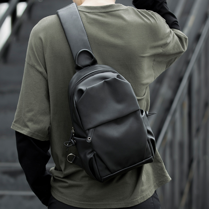 Leather Men's Chest Bag Casual Shoulder Messenger Bag Student Fashion Tide Brand Diagonal Messenger Small Bag Trendy Messenger Bag