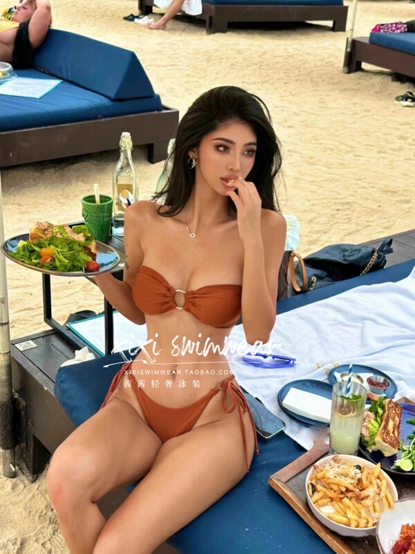 Sissy Swimsuit Supermodel Kendall Brown Coffee Shiny Silk Three-Point Split Bandeau Bikini Beach Sexy Tie-Up Swimsuit
