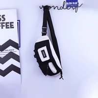 Черный с белой трубой