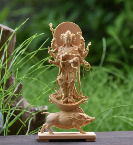 Japanese direct mail and Mississippi Buddha statue of Moriji Tian wood Buddha was opened in a dimension