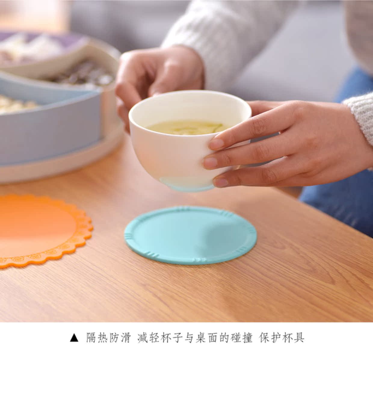 Xi Shi silicone coaster Đơn giản hoa bát mat cách nhiệt mat bảng mat trà tròn coaster trượt nước coaster - Tách bình đựng nước uống