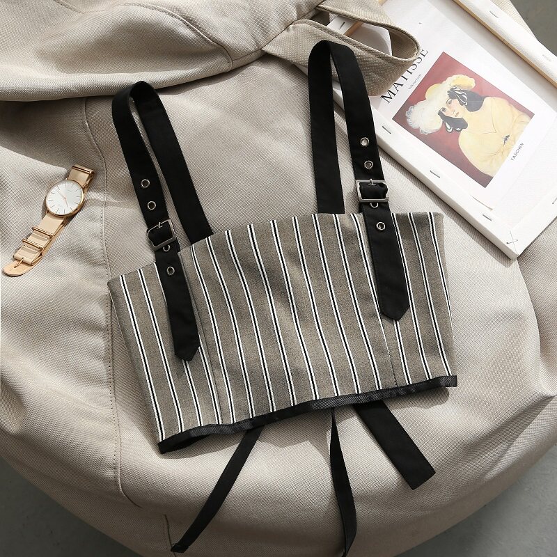 Korean version of the halter vest female wearing a short bottom with chest top shoulder stripe bandage design sense of a minority to take inside