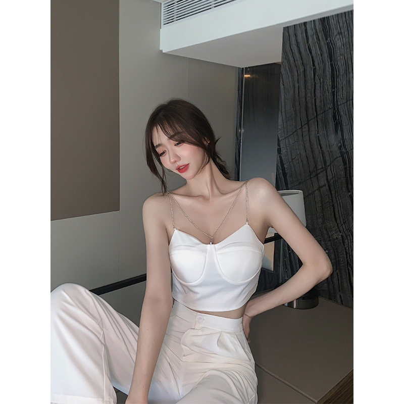 Metal chain shoulder strap, European and American wind small harness vest female inner lap with chest cushion for wearing hot girl blouse outside summer