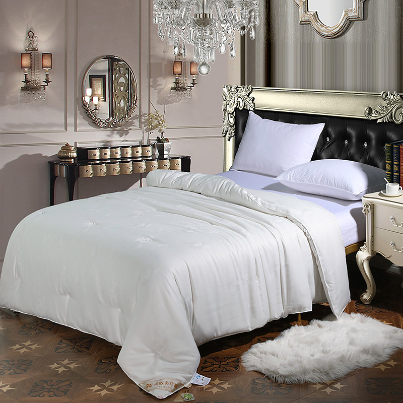 Tongxiang pure handmade silk quilt by summer quilt core 4 6 catty of high quality aristocratic double palace cocoon 100% silk quilts by mother and mother