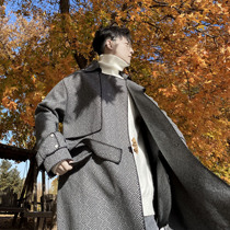 (VERA men) Korean ins autumn and winter long woolen stripe temperament windbreaker casual coat trend man