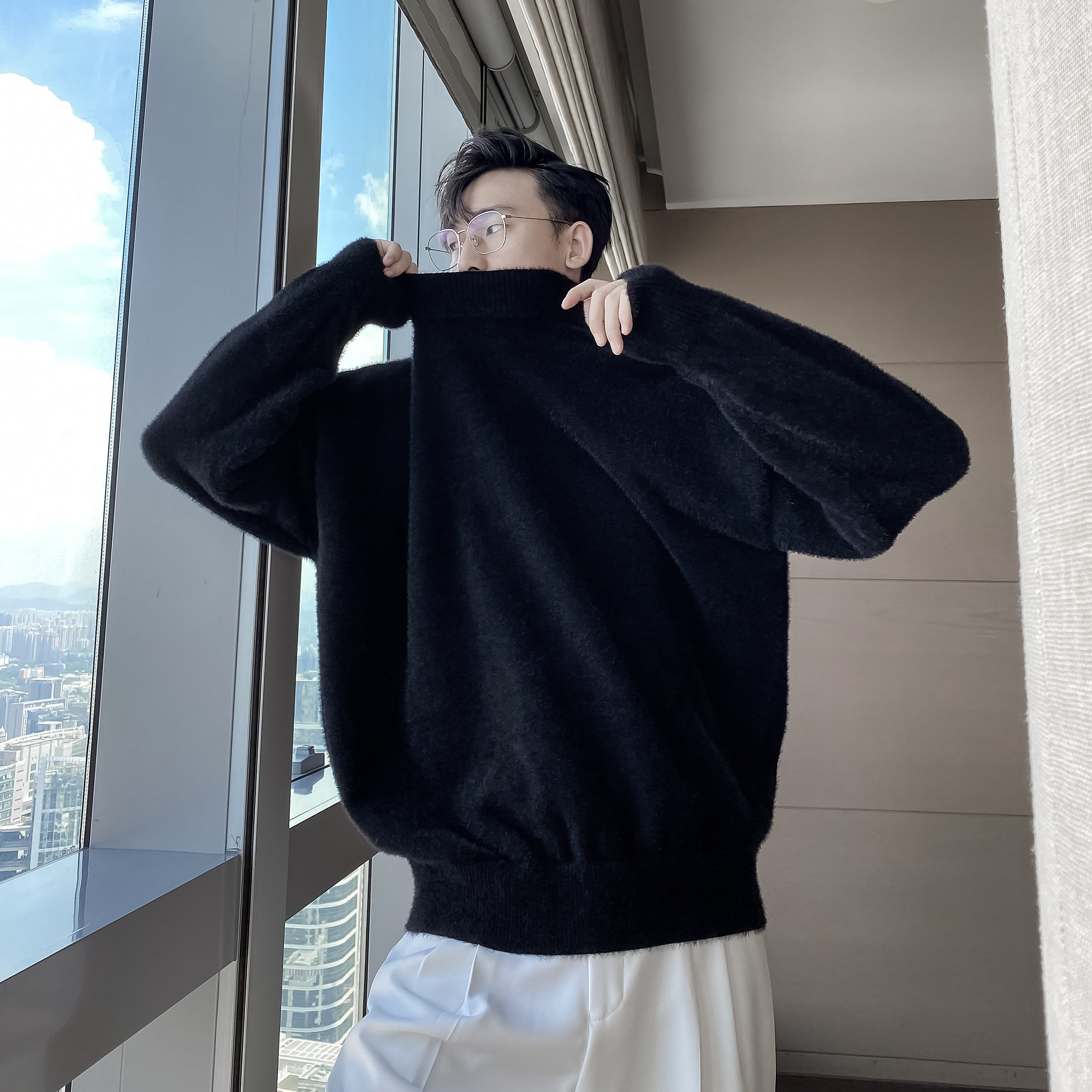 (VERA men) South Korea ins autumn and winter leisure half-high-collar base knitted sweater loose lazy wind tide man