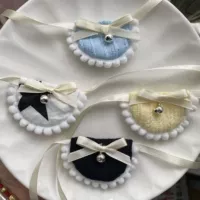 Нагрудник, кукла