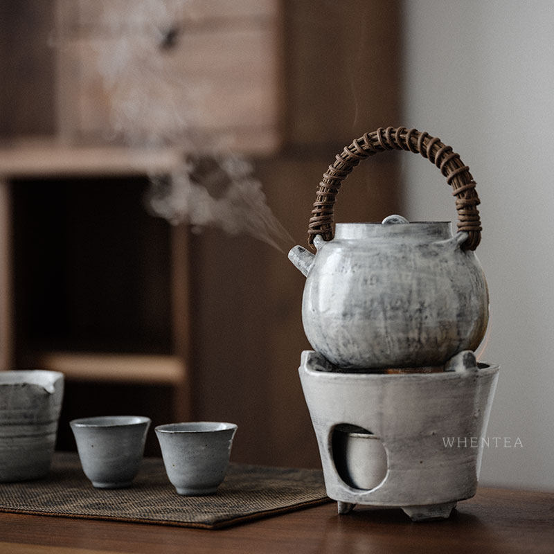 Heard saying) Japan-style snow melt powder Tied beam cooking teapot Jingdezhen City Kung Fu alcohol Small cooking tea stove suit combination