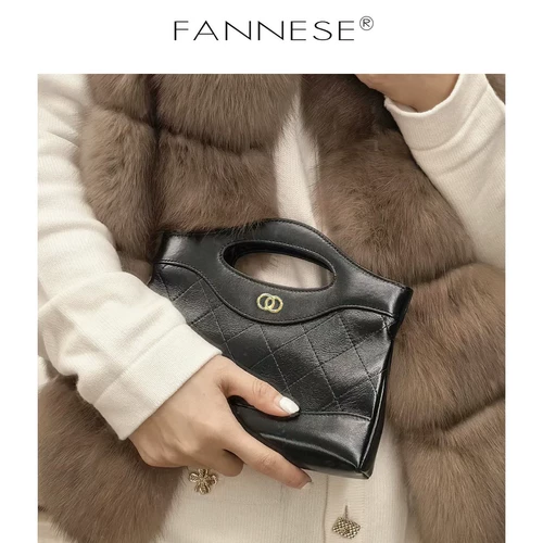 Кожаная цепь, сумка через плечо, воловья кожа, горизонтальная версия, на цепочке, в стиле Шанель