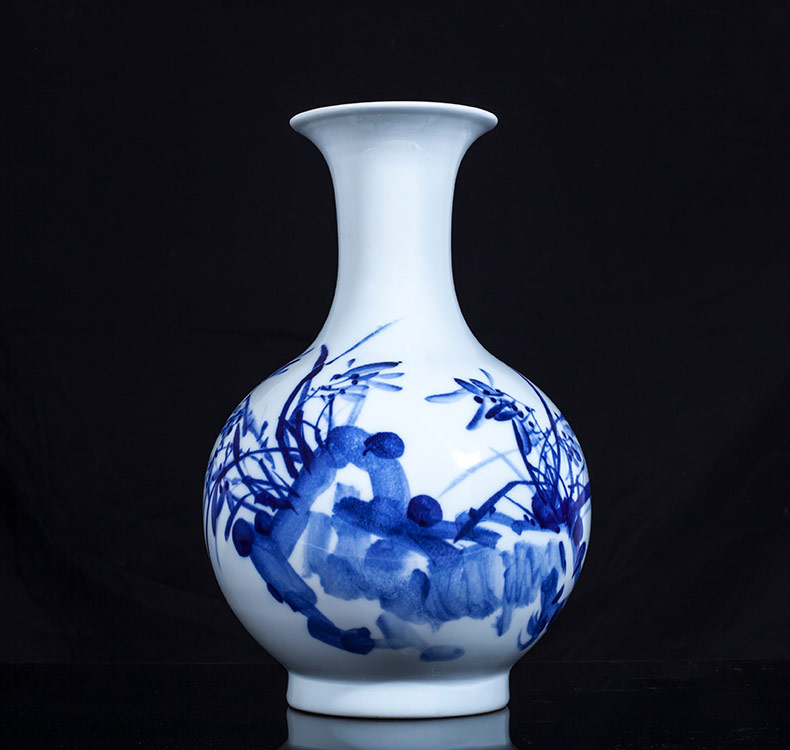 Jingdezhen blue and white porcelain ceramic vase large shan bottle home furnishing articles sitting room put dry flower lucky bamboo porcelain arts and crafts