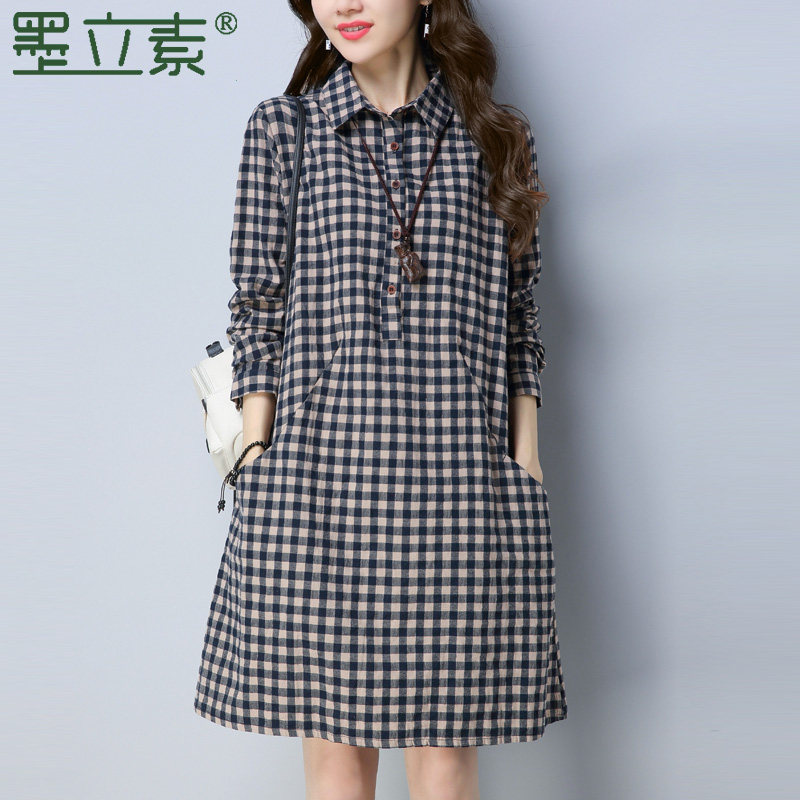 Plaid cotton and linen dress mid-length version 2022 spring and autumn new loose meat-covering large size casual long-sleeved shirt skirt