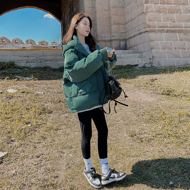 Super Nice-Looking Green Short down Cotton Jacket for Women, Winter 2026 Trendy New Korean Style Cotton Coat, Student Jacket Super Nice-Looking Green Short down Cotton Jacket for Women, Winter 2026 Trendy New Korean Style Cotton Coat, Student Jacket