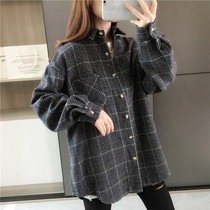 2020 Spring New Korean Hong Kong style long retro small plaid shirt women loose Joker coat