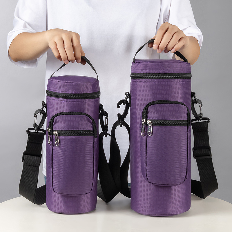 2L Waterproof Oxford Cloth Can Be Worn Cross-Body or Carried by Hand, Large-Capacity Insulated Water Bottle Cover, Travel Protective Cover, Universal 2L Waterproof Oxford Cloth Can Be Worn Cross-Body or Carried by Hand, Large-Capacity Insulated Water Bottle Cover, Travel Protective Cover, Universal
