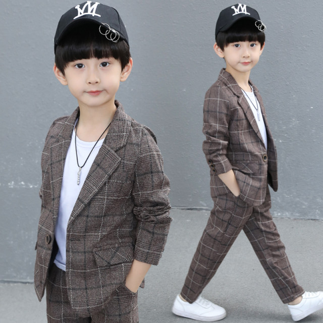 Boys suits spring suits 2022 new Korean version of the Western style in the big children handsome boy suits spring and autumn tide
