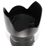 Greenl Greener EW-83J Cood Canon EF-S 17-55 мм может быть установлен.