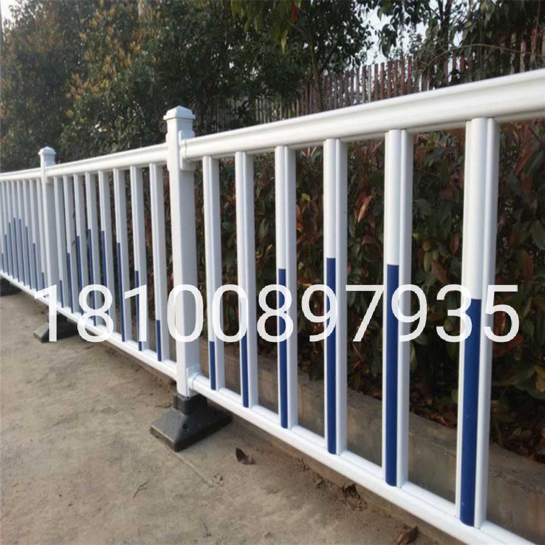 Kunming Road Traffic Barrier Road Isolation Guardrails Road Isolation Railings Road Traffic Crash Prevention Poles-Taobao