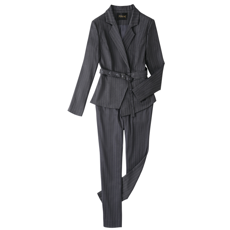 Tailleur femme - Ref 3244456 Image 5
