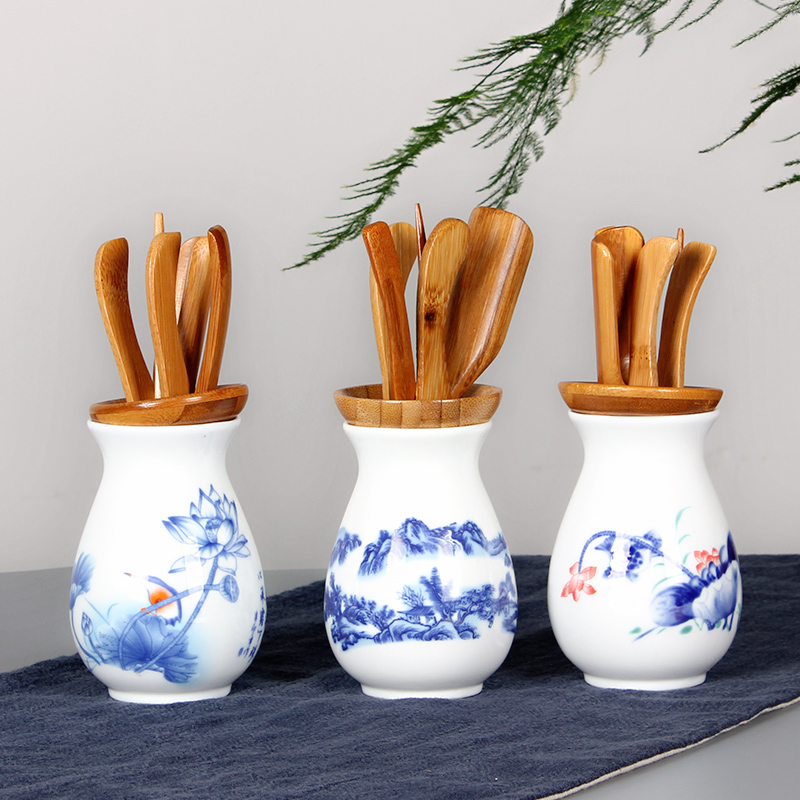 Melts if six gentleman 's suit kung fu tea tea accessories blue and white porcelain white porcelain combination moso bamboo tea art furnishing articles
