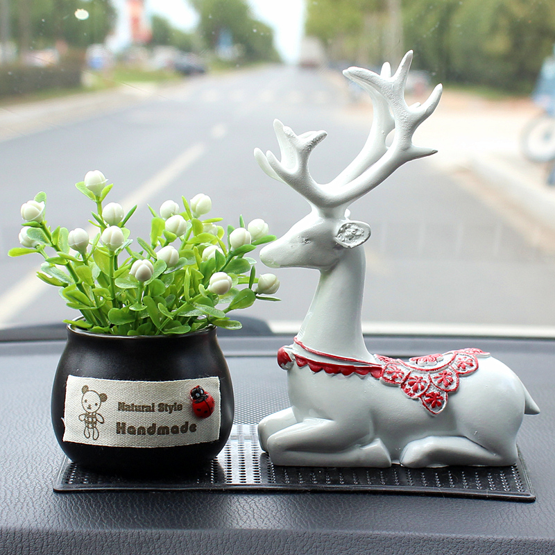 Creative Car Supplies A Road Safety Deer Car Adornment In Car Accessories Swing Piece Personality Inside Men And Women Upscale