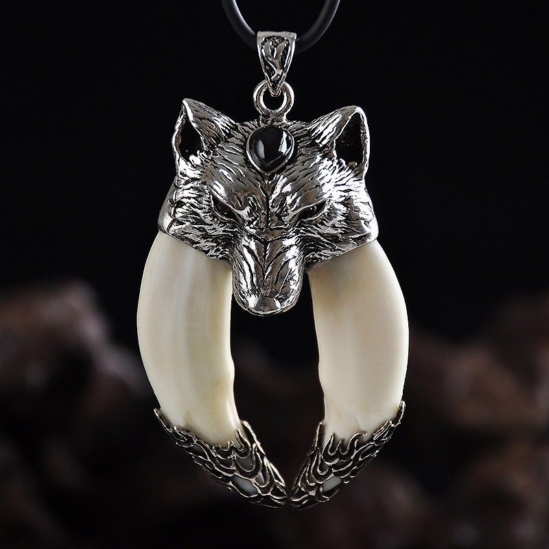 S925 silver real Tibetan Mastiff tooth men and women couple pendant dog braces fashion silver jewelry wolf tooth shape necklace retro pendant
