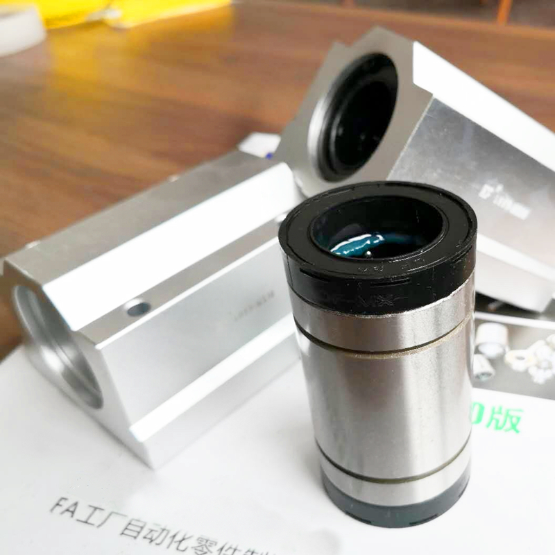 Lubrication device Straight LMU-MX10 LMU-MX10 LMUW-MX12 LMUW-MX12 MX20 MX20 25 30 30 35 40 50