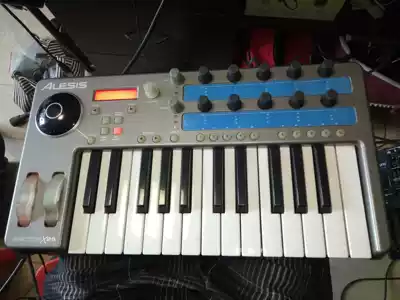 Aleisis X25 sound card MIDI keyboard