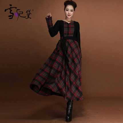 雪妃黛2016秋季女红格子毛呢长袖连衣裙大摆