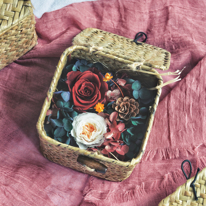 Yongsheng Flower Diy Material Baudioclip Red Companion Gift Box Decoration Birthday Gift Model Decoration