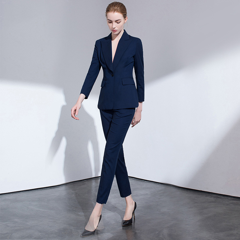Tailleur femme - Ref 3241527 Image 3